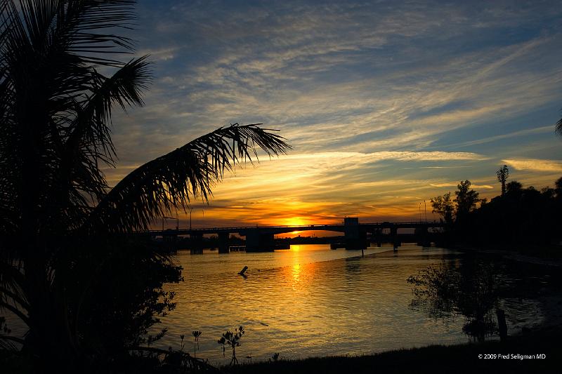 20090221_201414 D200 P1 3600x2400 srgb.jpg - Views at Jupitor Inlet.  The bridge in the background is on US A1A